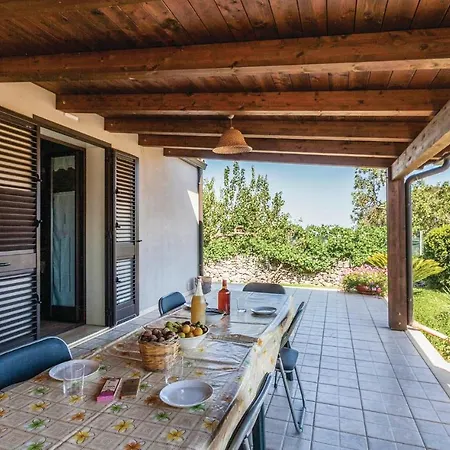 Casa Olivella Holiday home Cannizzara