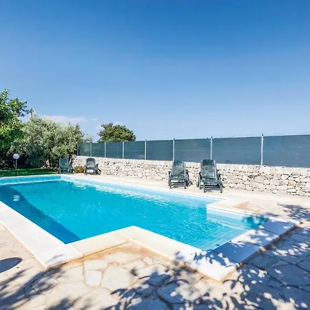 Holiday home Casa Olivella Cannizzara